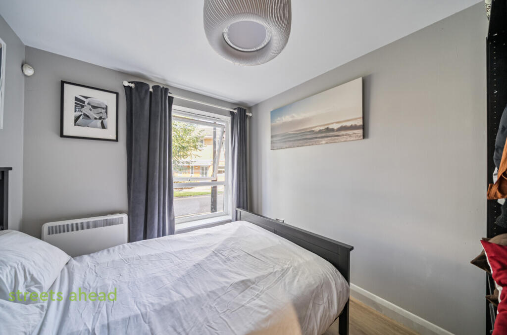 051ac3b2-cd1b-472...