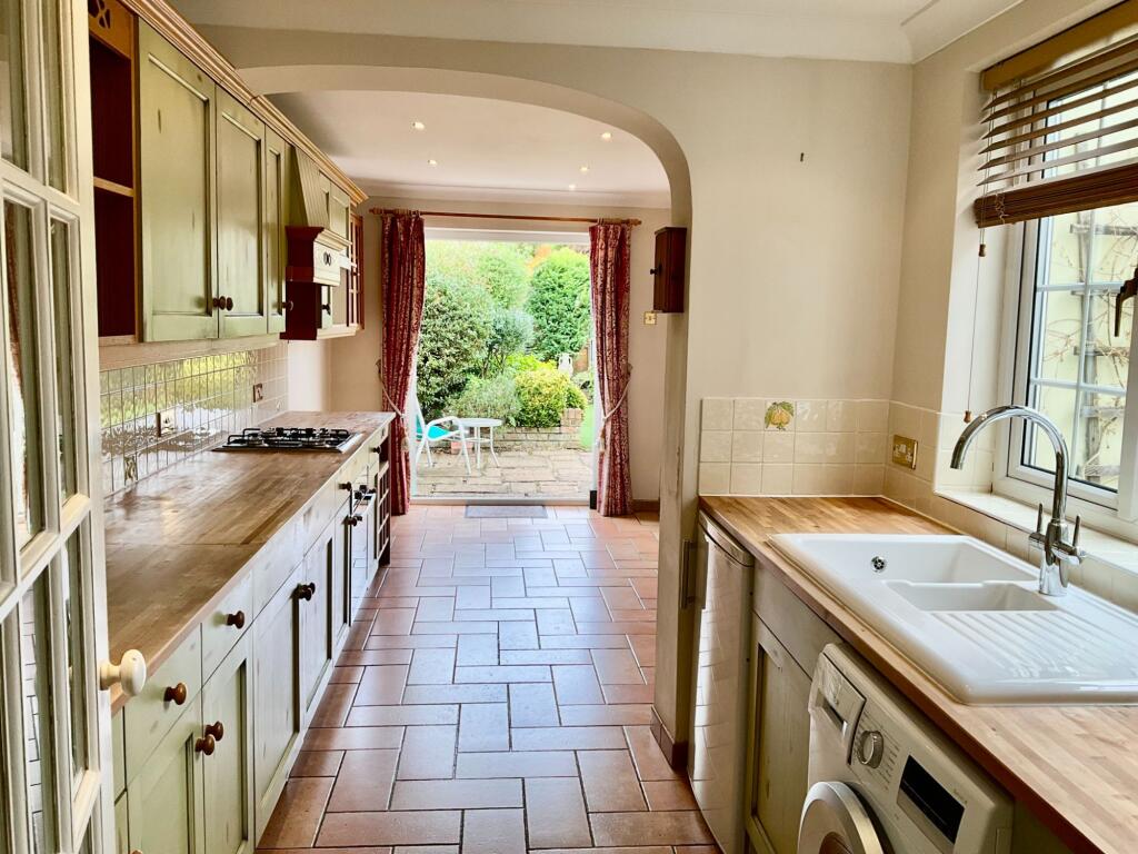 Burhill Road, Hersham, Walton-on-Thames