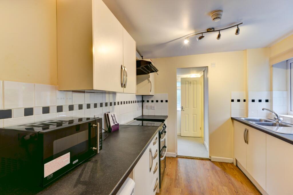 75 Vere Road Kitchen