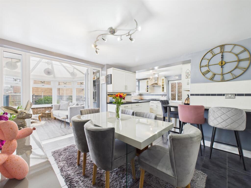 Open Plan Dining Kitchen