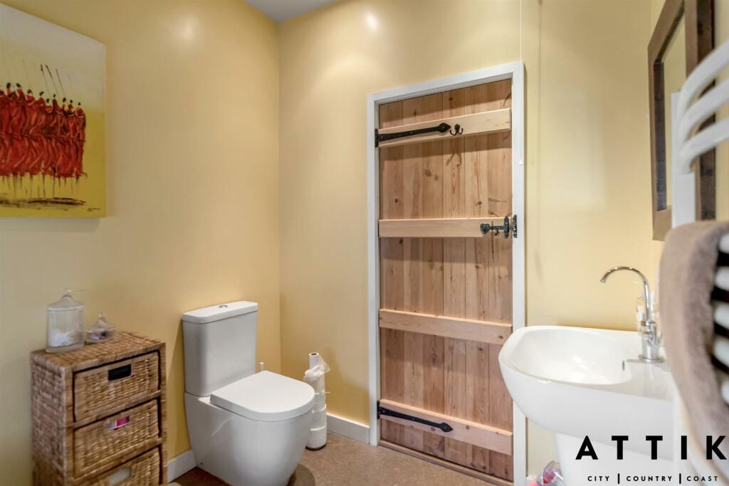 Gable Cottage, Bramfield, IP19 9H (20).jpg