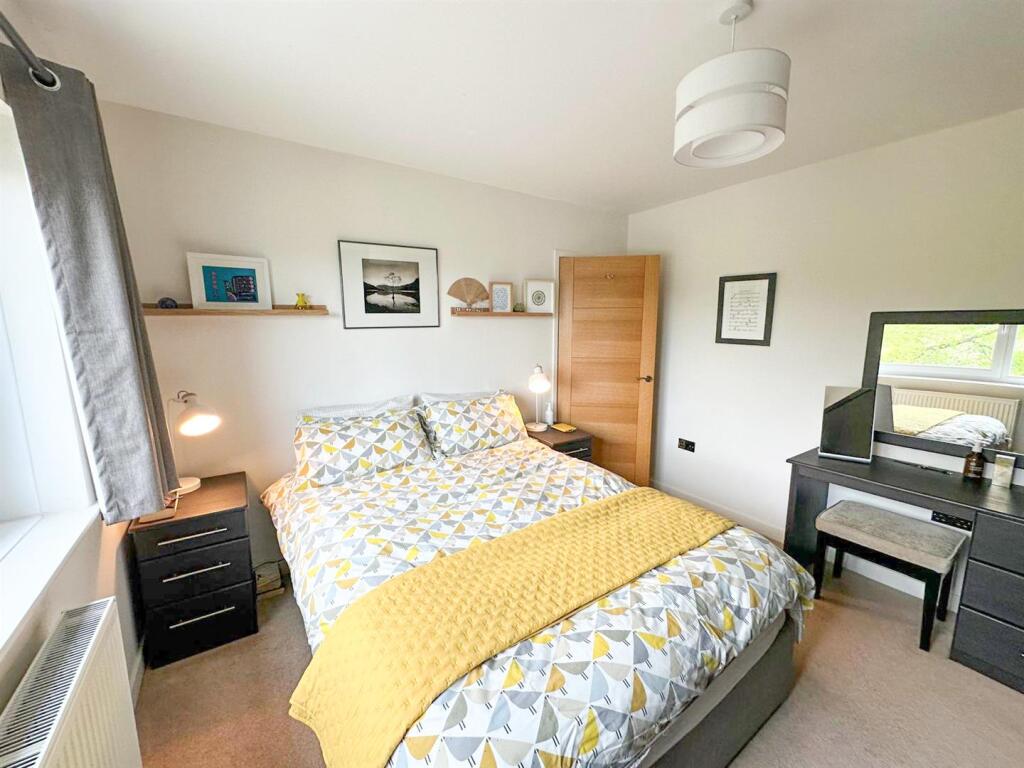 3 bed semi-detached property, Utley
