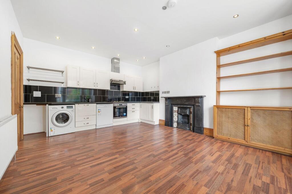 Kitchen.jpg