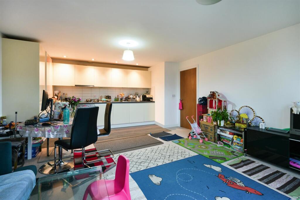 NOBEL HOUSE (10).jpg