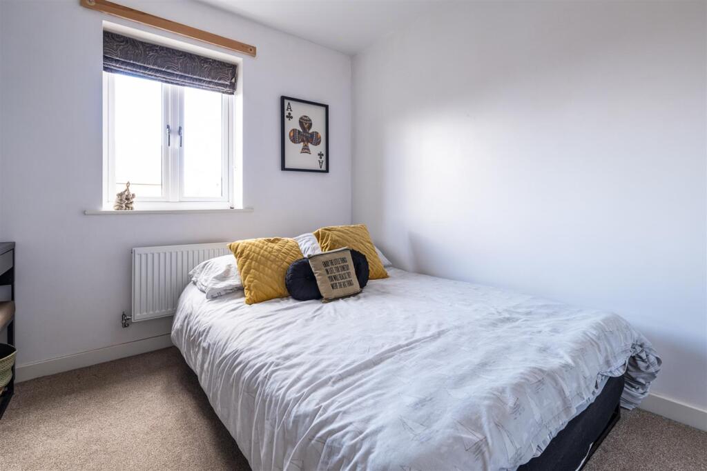 Bedroom2.jpg