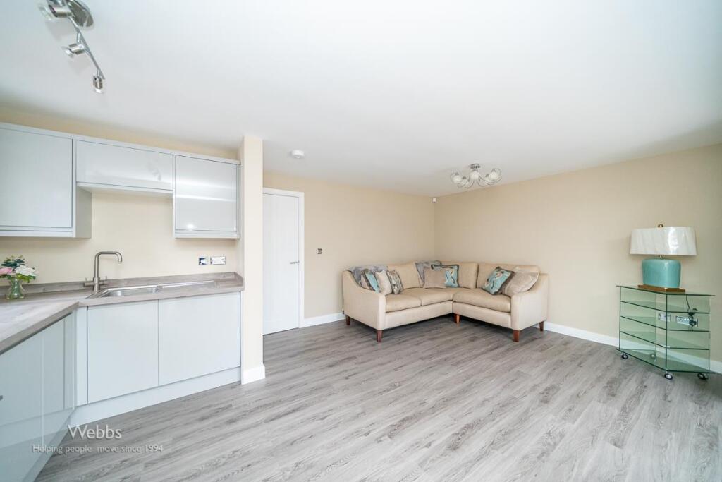 © Webbs Estate Agents © (36 of 59).jpg