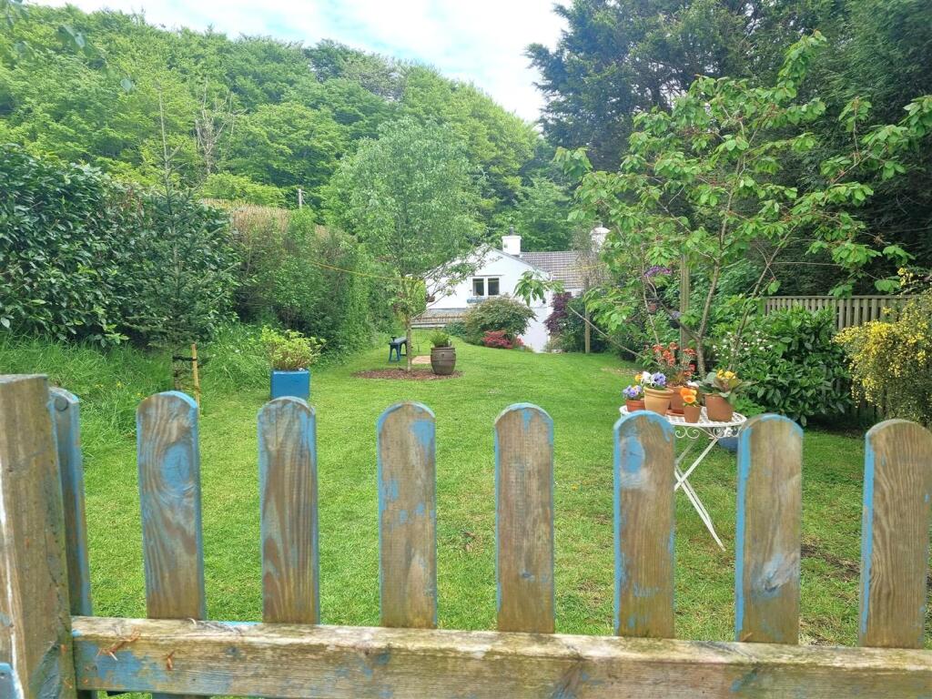 Garden 2.jpg