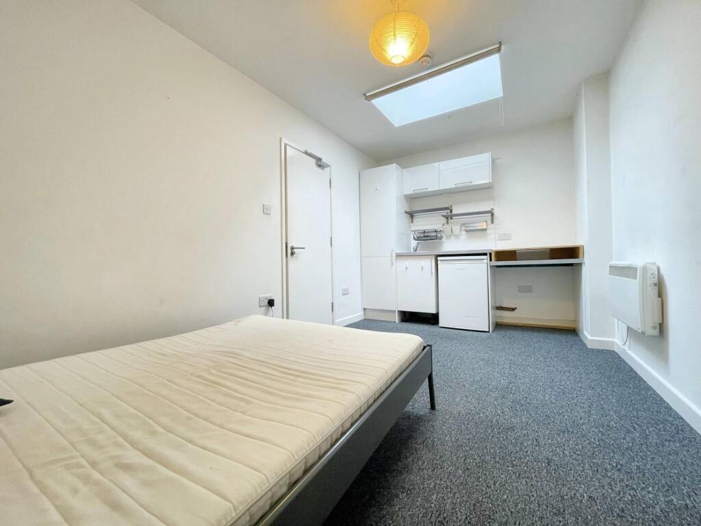 argUGMaVgk6YKYLIm_H3sg