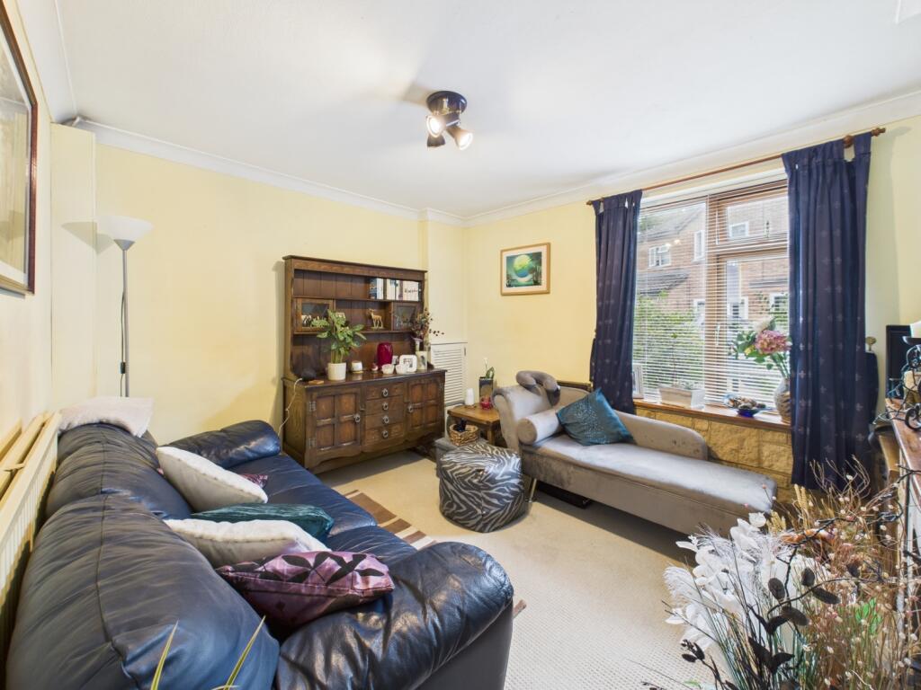 CAM01740G0-PR0428-STILL020