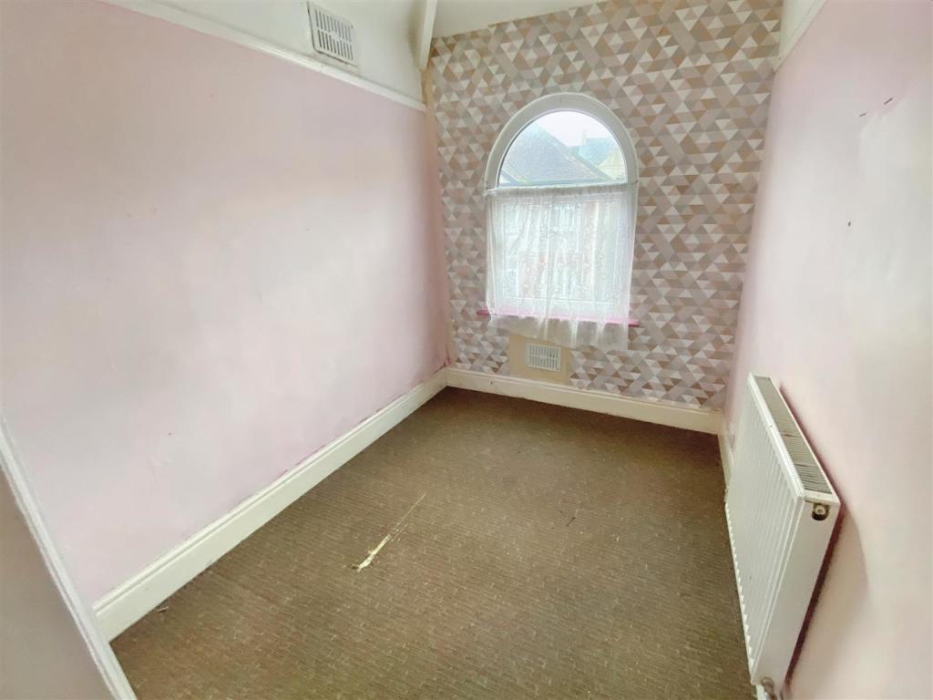 bed3.jpg