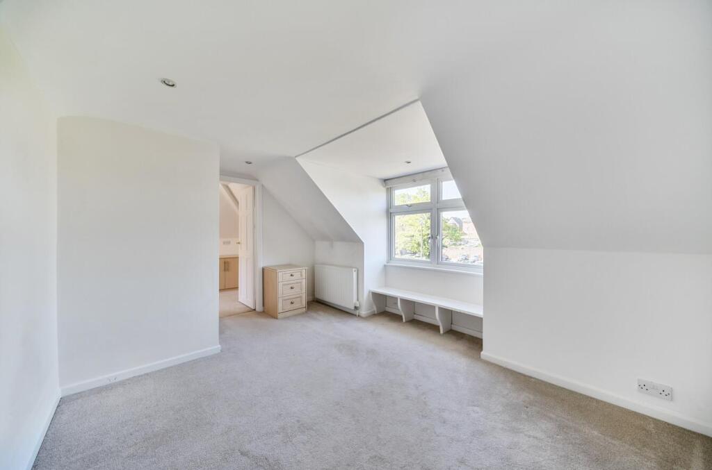 29 London Road