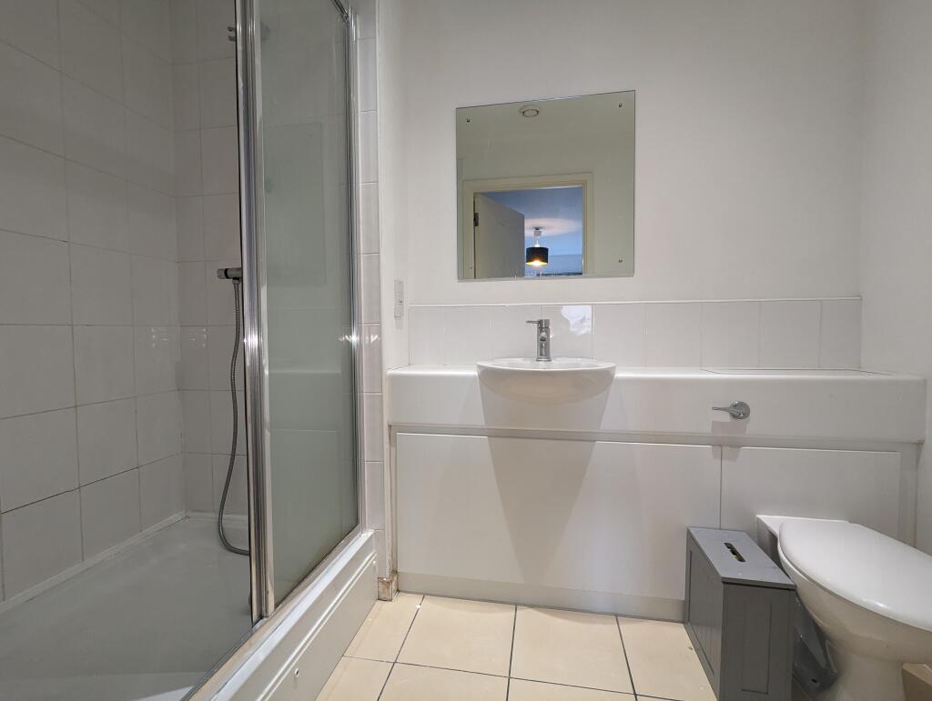 En-suite Bathroom