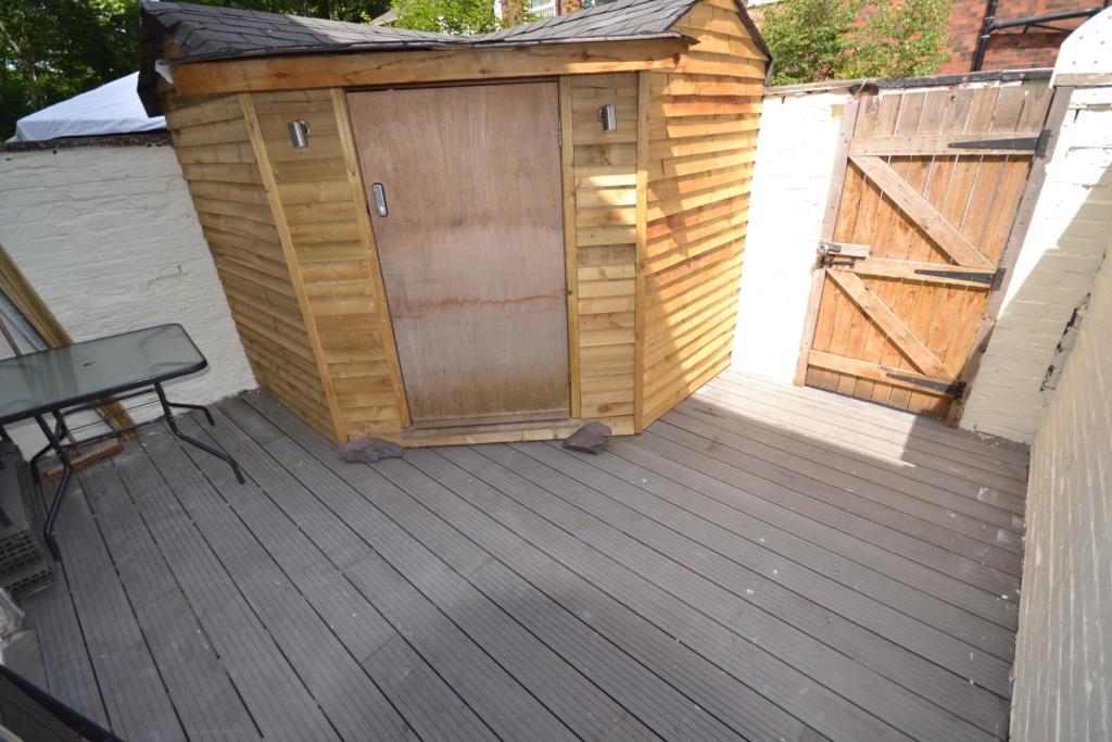 Outside - Patio Garden