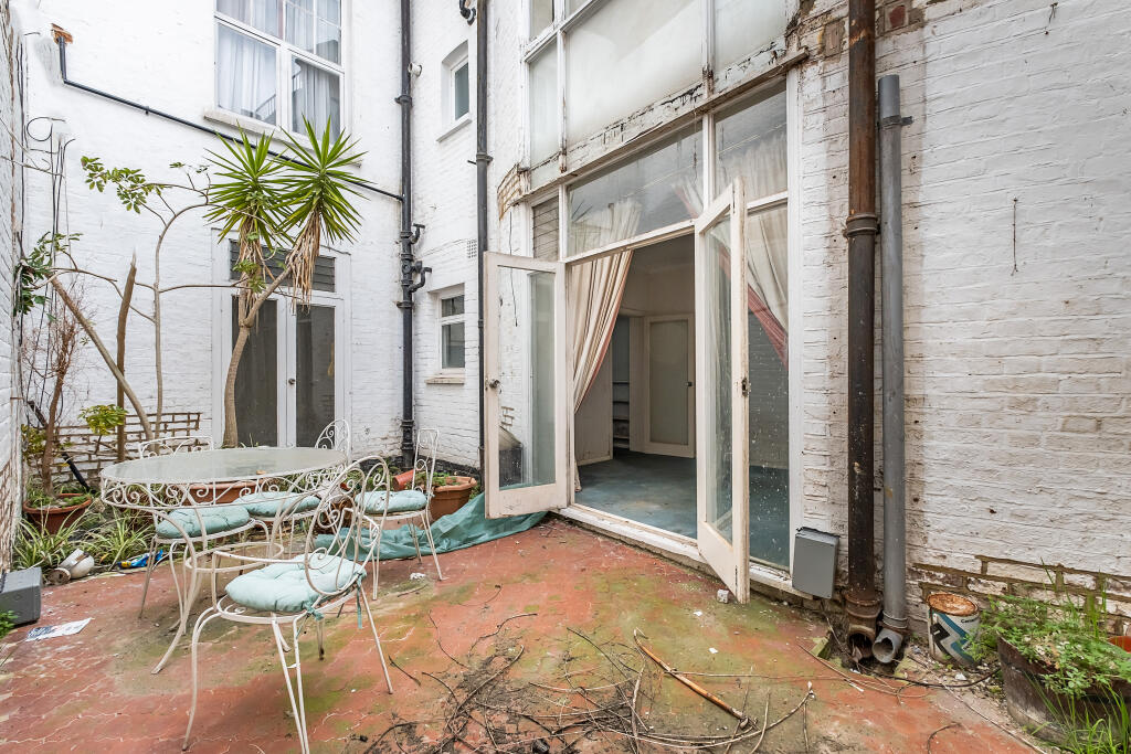 Large Outdoor Patio
