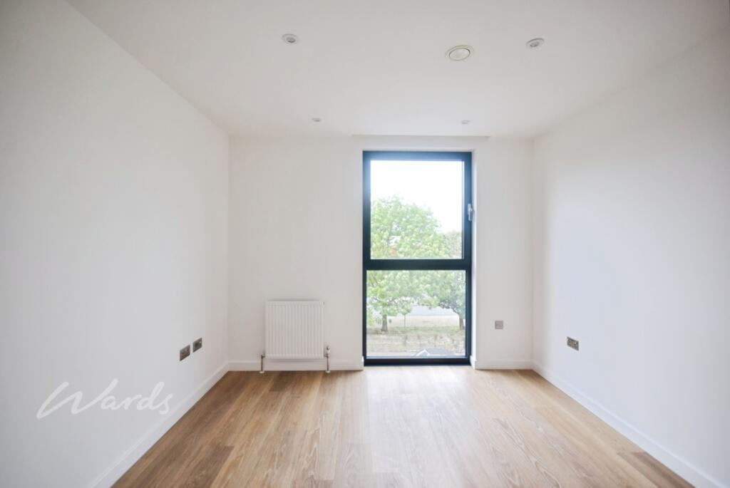 William 11 bed 2 use