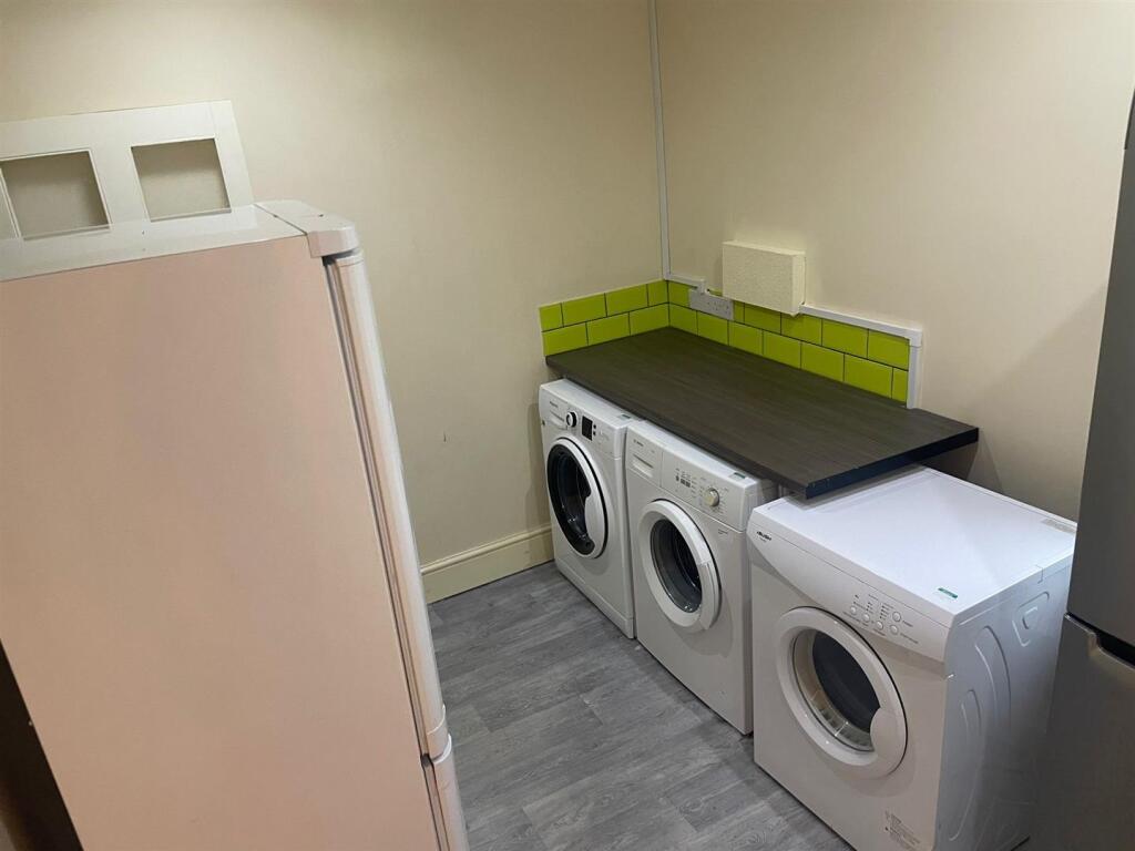 WhatsApp Image 2024-10-23 at 09.01.05.jpeg