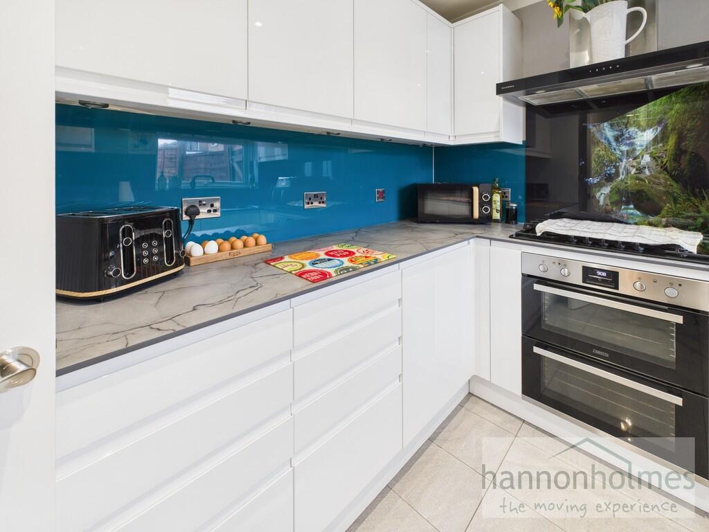 CAM05283G0-PR0103...