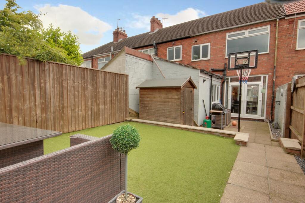 1 Rear Garden B