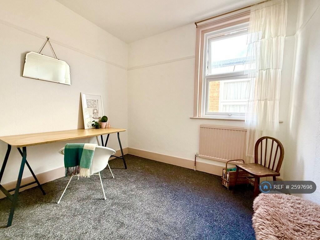 Secondary Bedroom