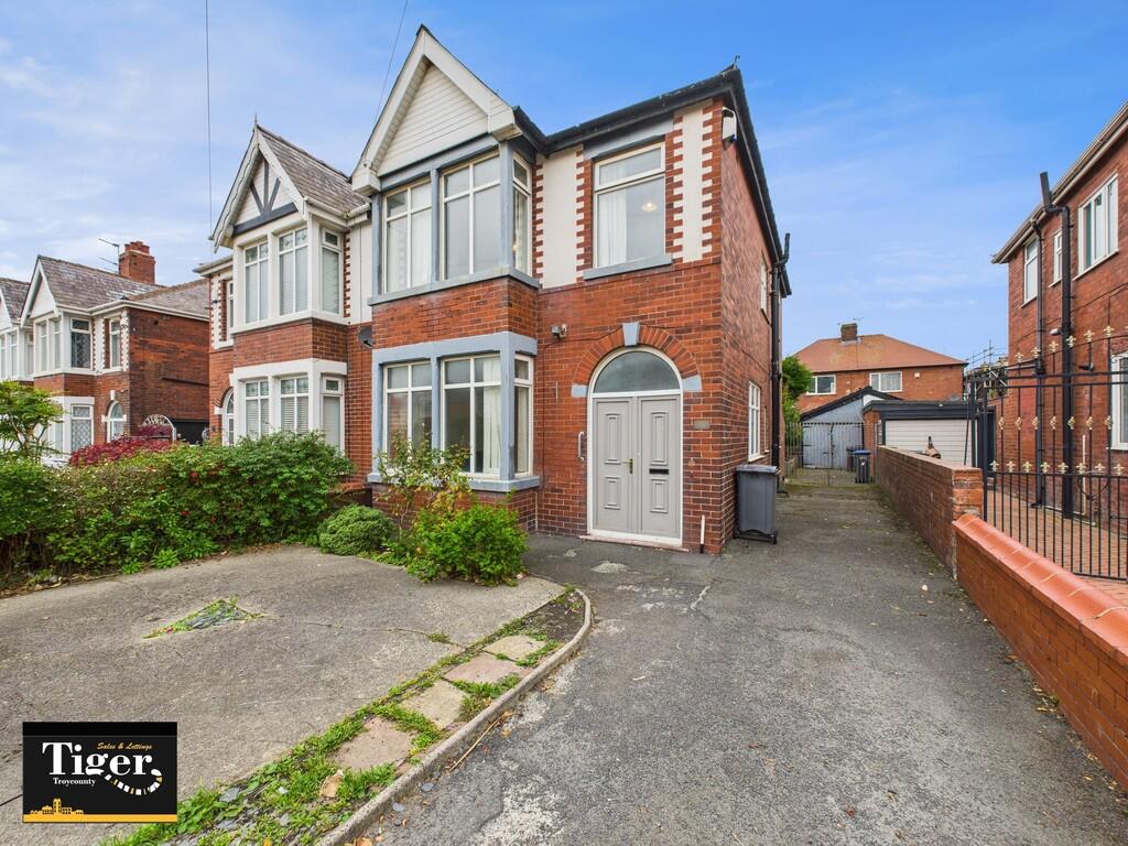 CAM03440G0-PR0440...