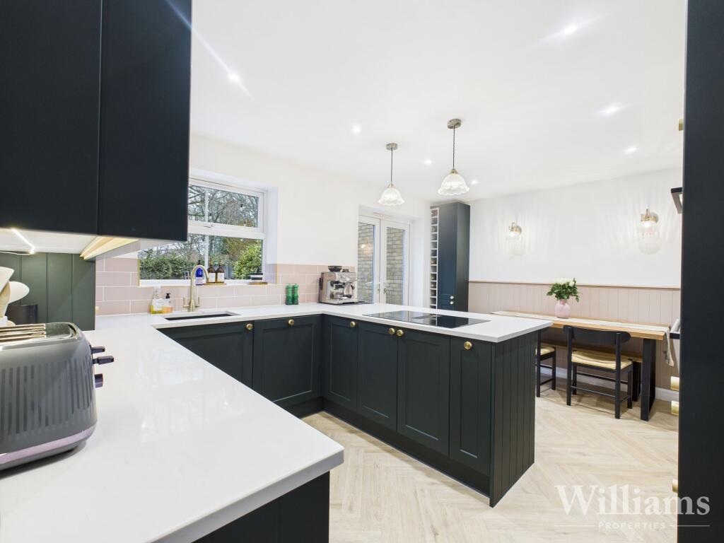 Kitchen / Diner