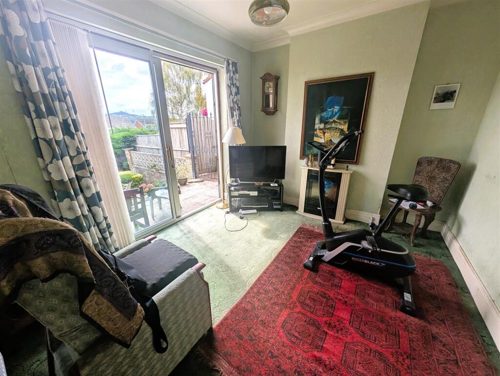 Second reception room