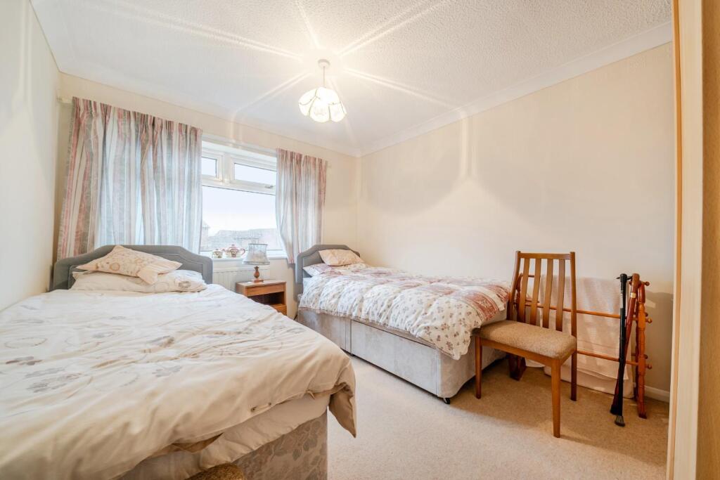 BEDROOM TWO.jpg