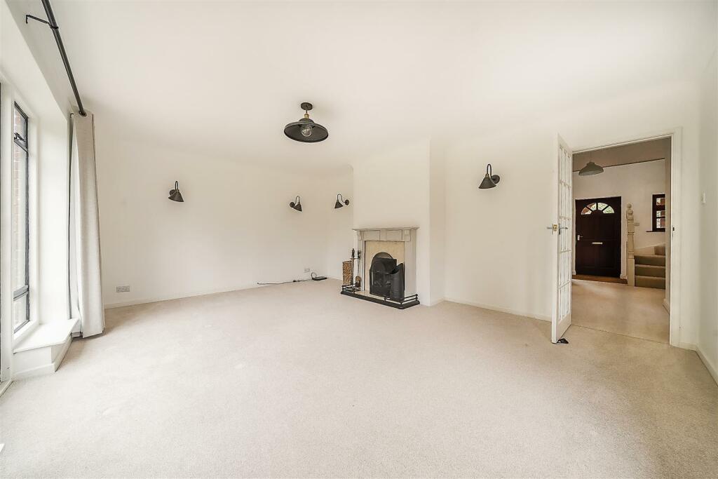 sitting room.jpg