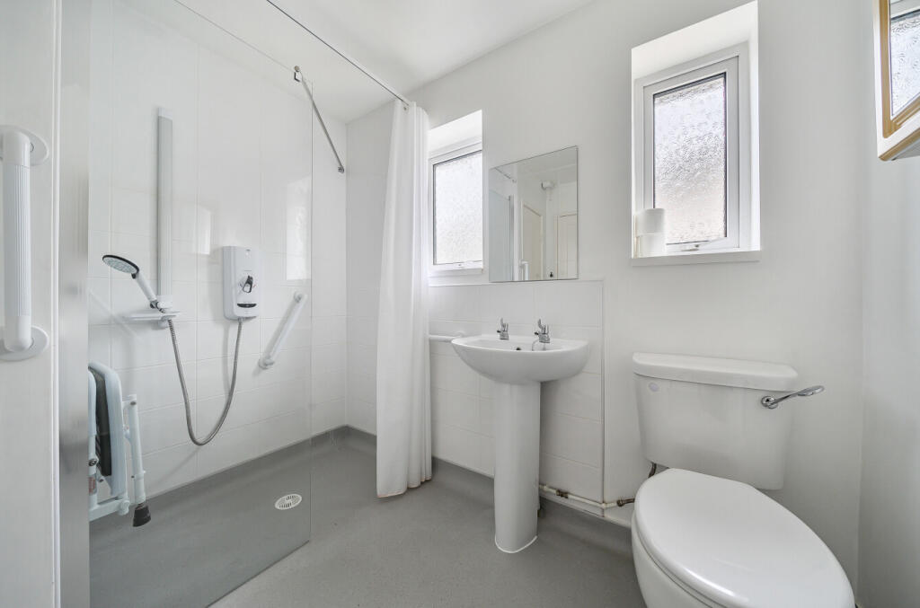 1334185-8-6890fe5...