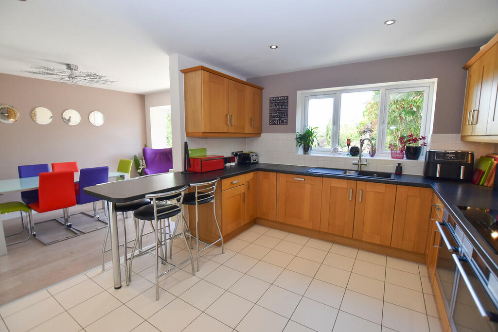 Kitchen 3