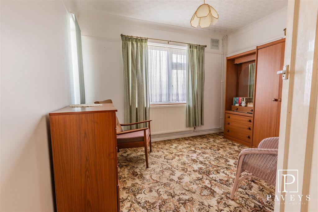 BEDROOM TWO