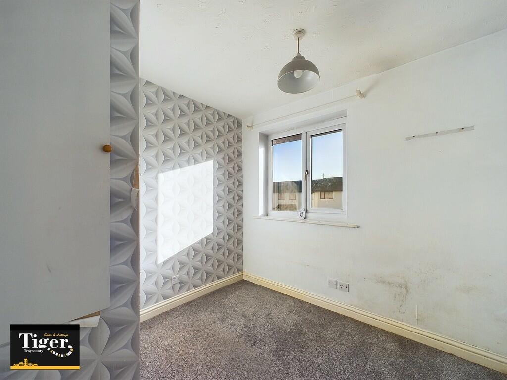 CAM02176G0-PR0409...