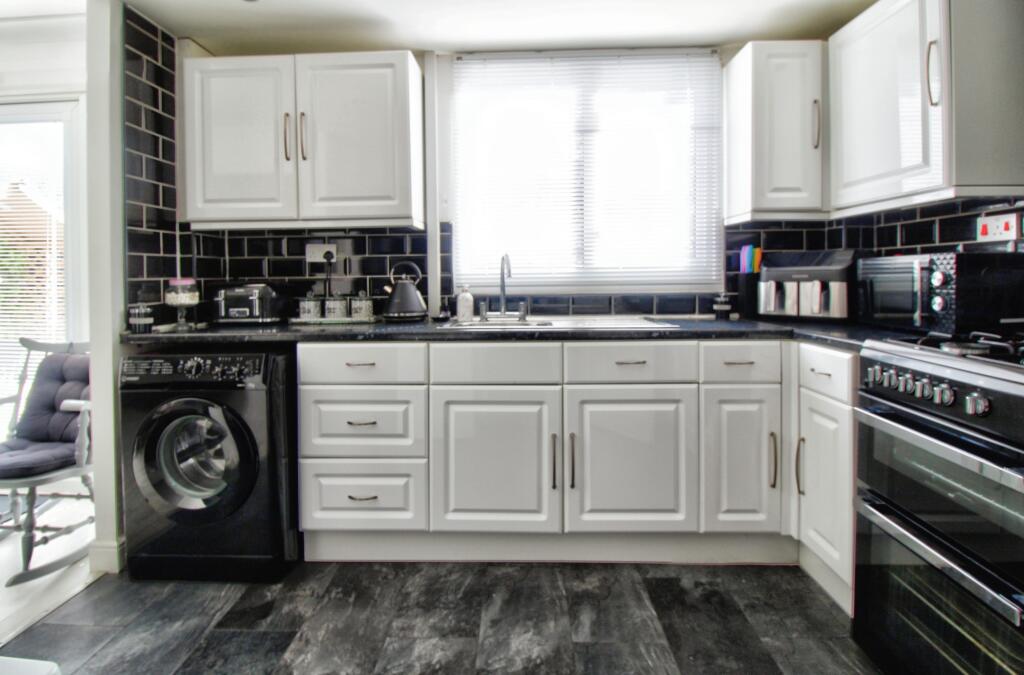 Kitchen angle
