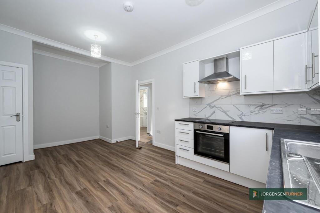 Uxbridge Road 111A TFF-003 LR - JT.jpg