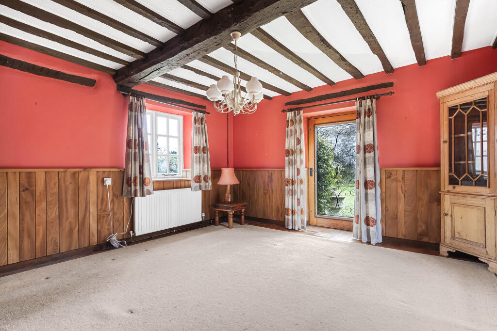 Barn Court, Toot Baldon, Oxford, Oxfordshire, OX44 9NG