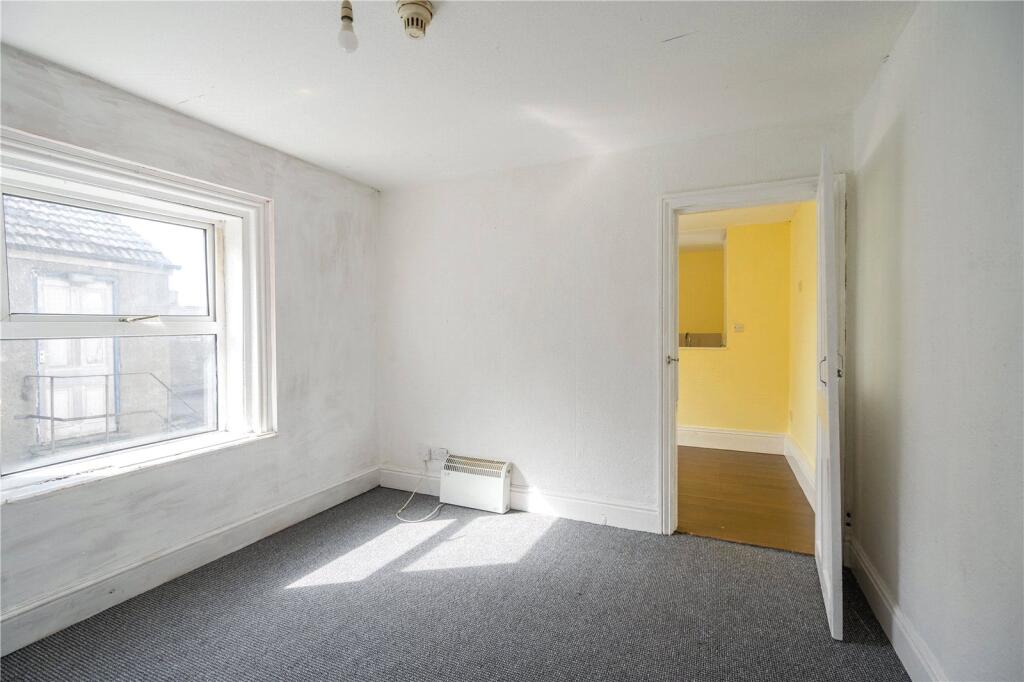 Flat 4 Bedroom