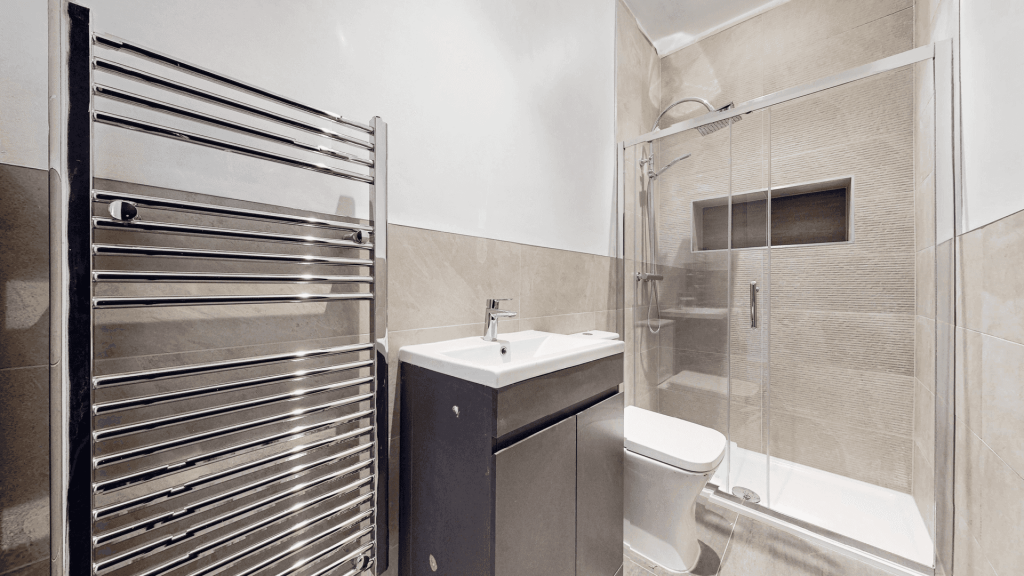 BATHROOM ONE
