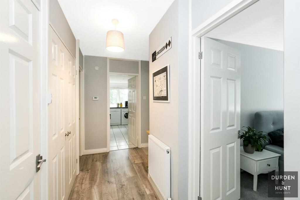 Deepdene Close-13.jpg
