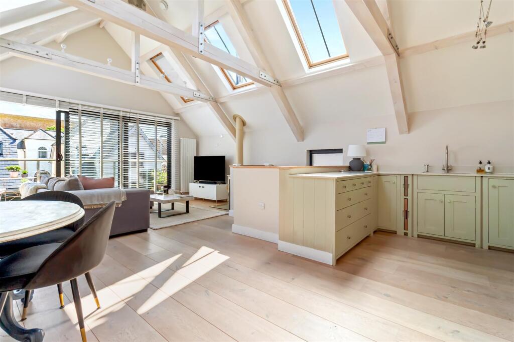 Selden Lane, The Loft-008.jpg