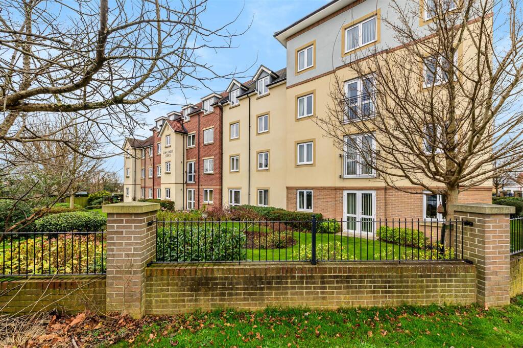 Concorde Lodge (1).jpg