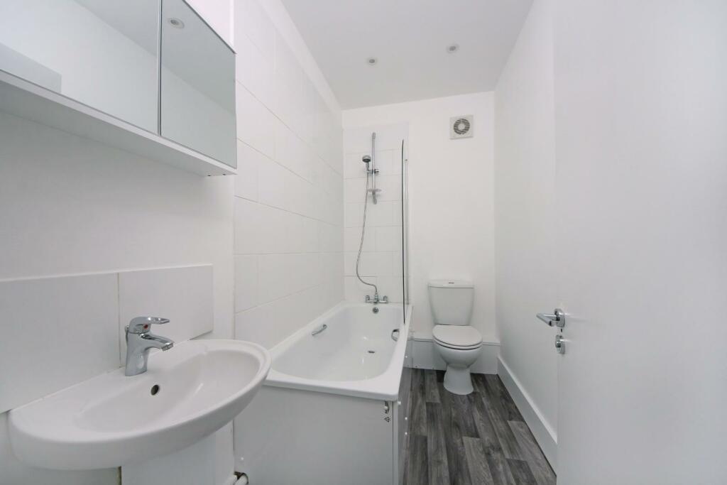 GV- 24B-The Avenue-ready (11).jpg