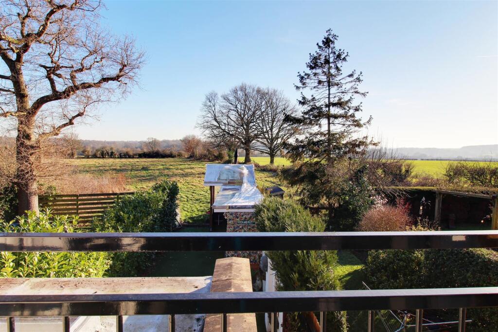 IMG_6471-IMG_6473 copy.jpg