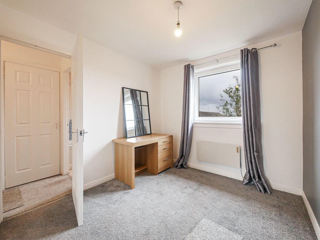 Bedroom 2-1