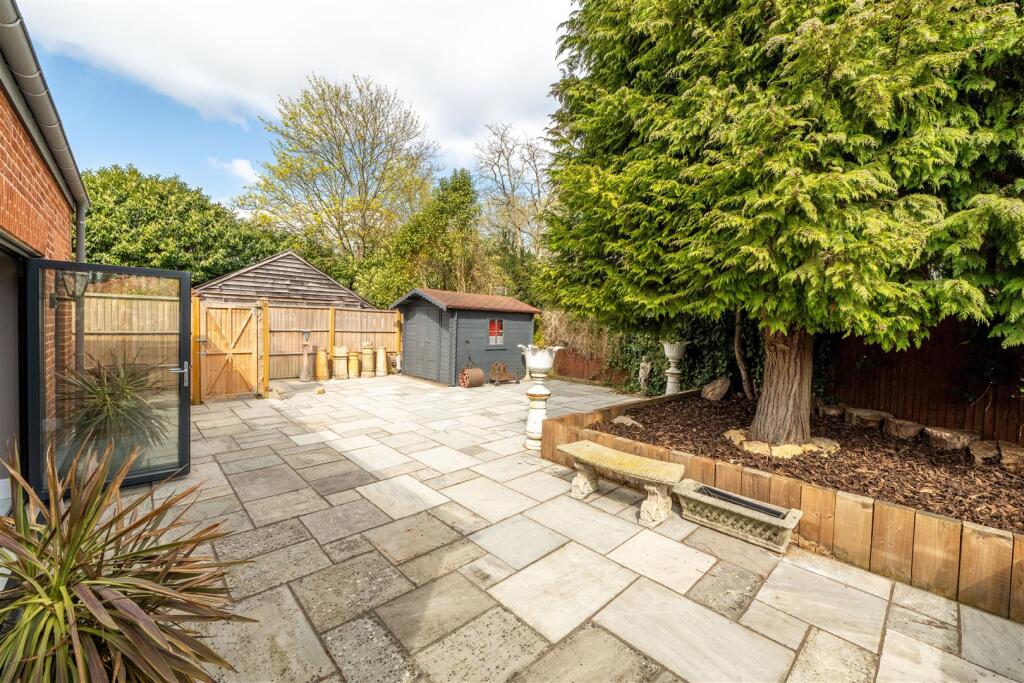 Garden House, EXT-13.jpg
