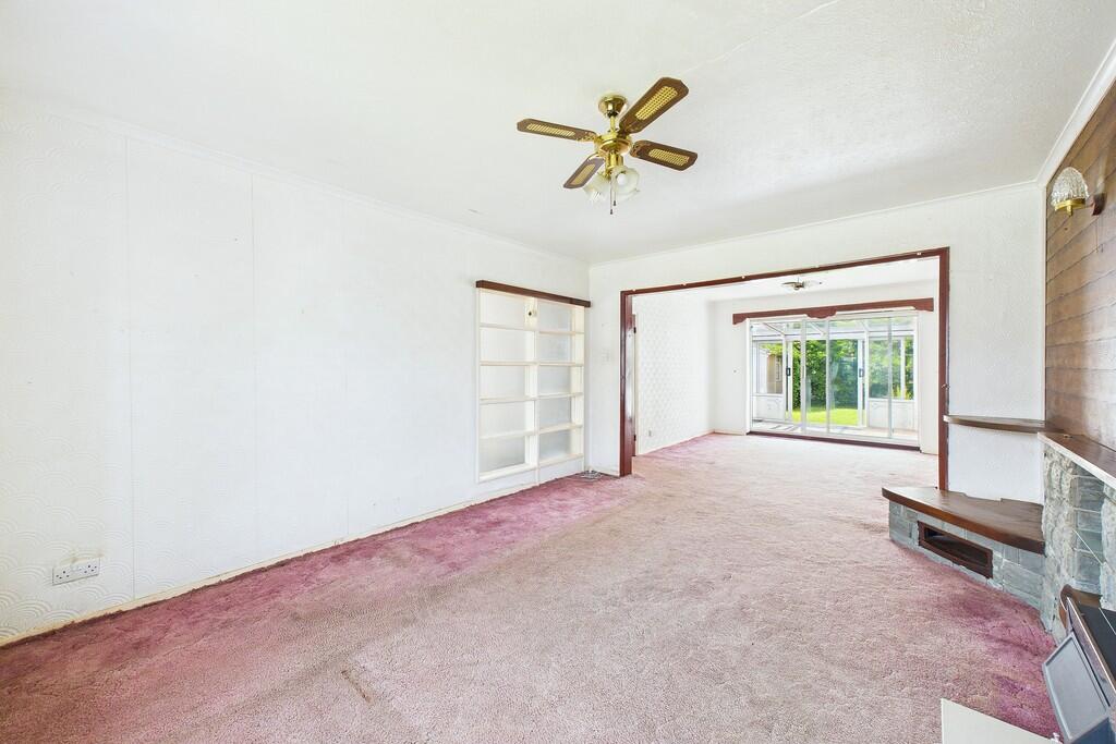 Living Room/ Rece...