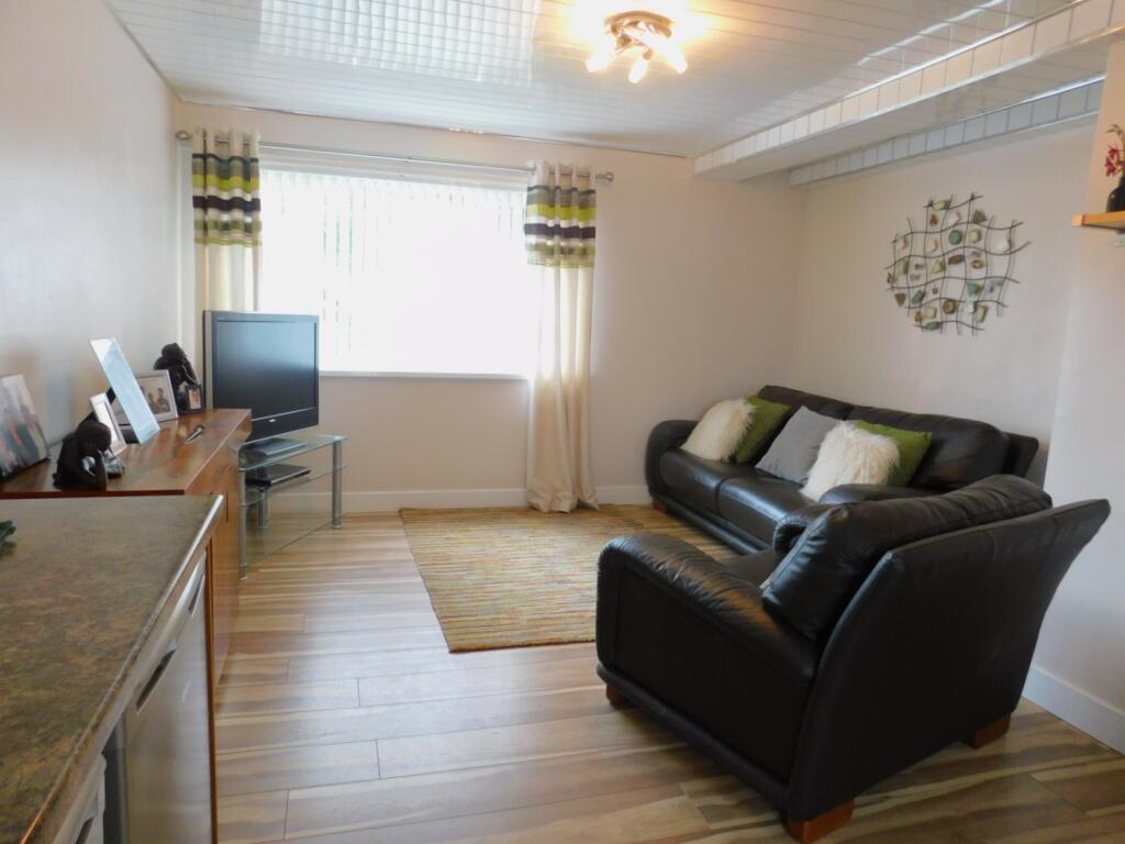 7 adrian place (8)