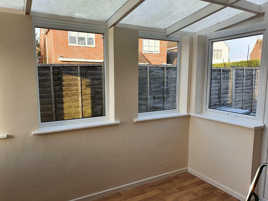 WB Lettings 35 Oaken Grove 3 bed 1 bath parking ga