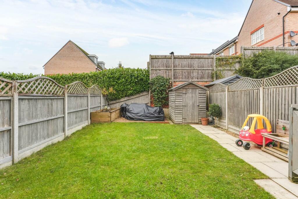 42 Aldridge Way-5.jpg