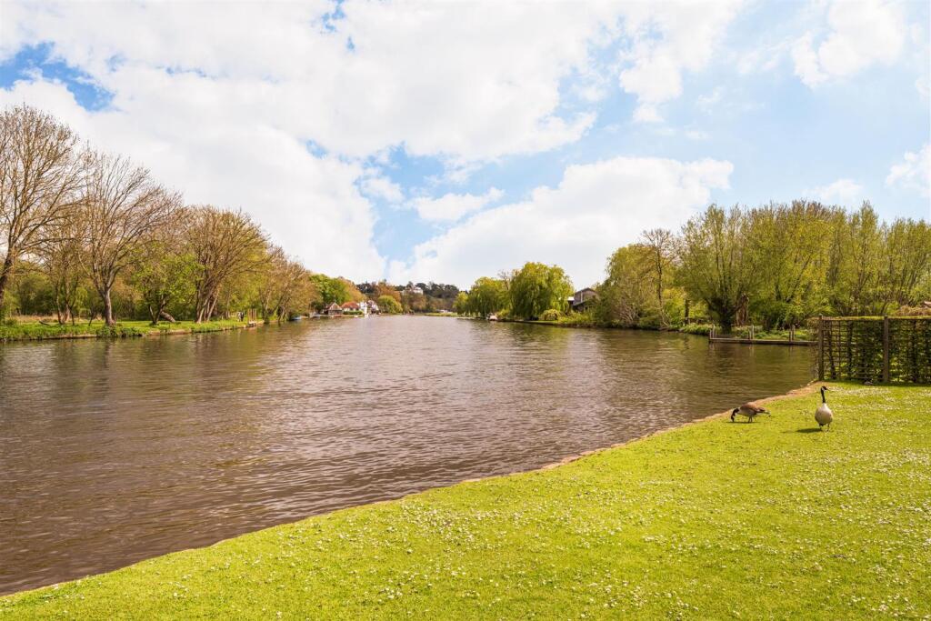 Views and river access