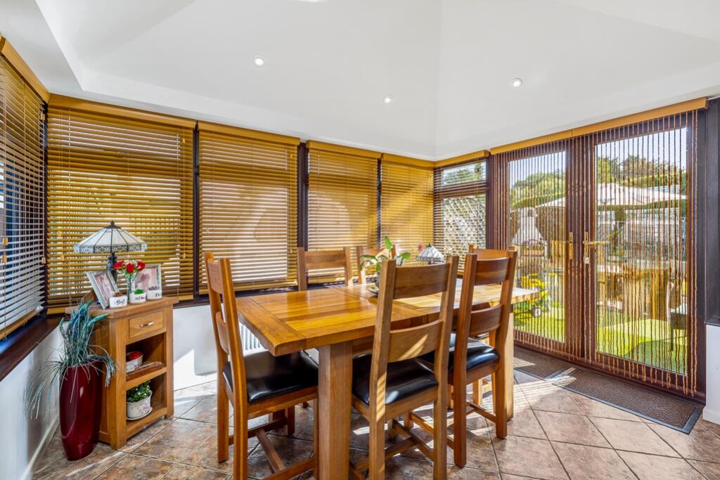 16 Clough Road (Holbeach)-18